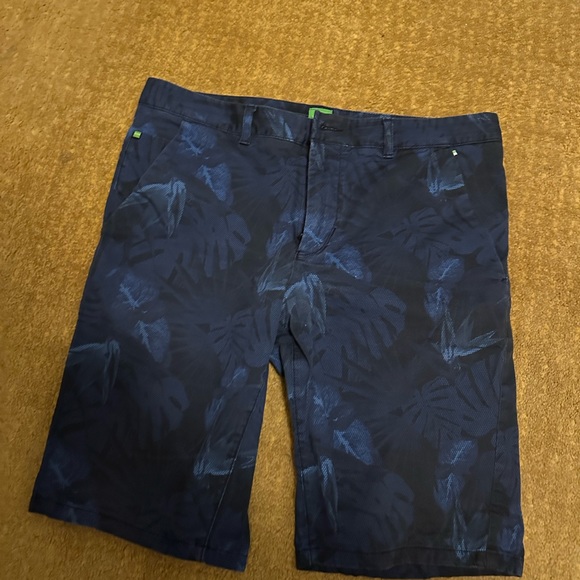 Hugo Boss Green - Shorts - 32 W - Picture 1 of 2
